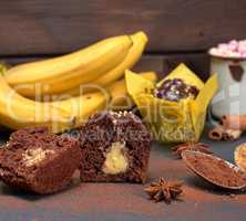 banana chocolate cupcakes with a filling