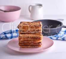 fried square pieces of wheat flour bread