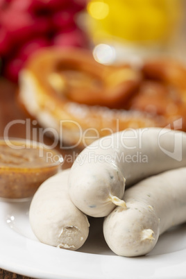 bayerische Weißwurst mit Brezel