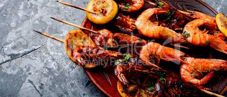 Delicious roasted shrimps