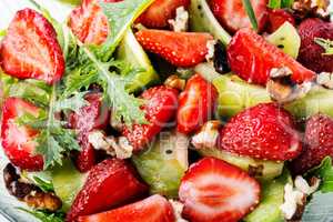 Summer vegan strawberry salad