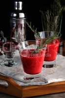 freshly squeezed cranberry smoothie