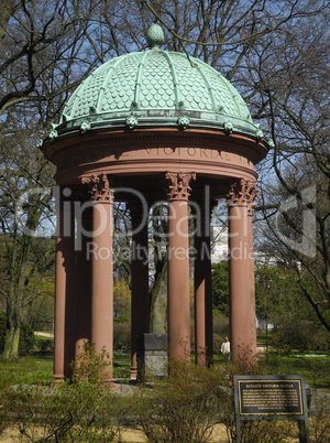 Kaiserin-Auguste-Viktoria-Brunnen in Bad Homburg Kaiserin-Auguste-Viktoria-Brunnen in Bad Homburg
