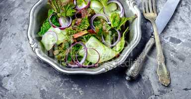 Spring vegetable salad