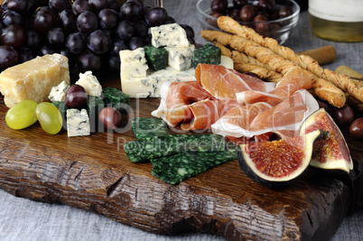 Cheesy - meat dish Antipasto