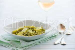 Linguine pasta with pesto genovese