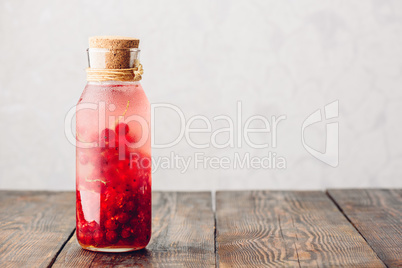 Red currant infused water
