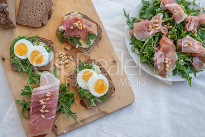 Prosciutto mit Brot