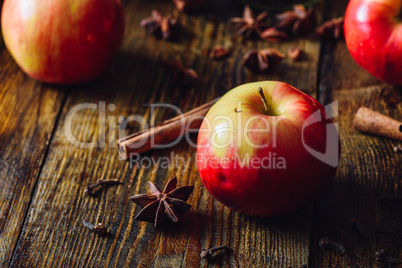 Red Apples with Spices.