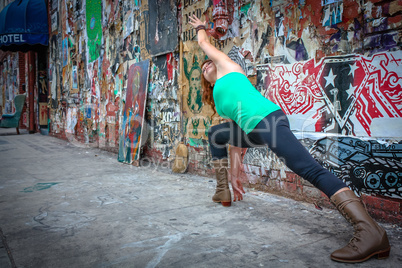 Urban Yoga - A Female Yogi in Los Angeles