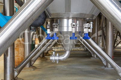Large Beer Brewery Fermentation Tanks in Warehouse
