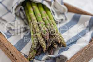 Grüner Spargel