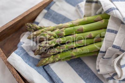 Grüner Spargel