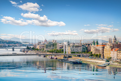 Bridges and Parliament