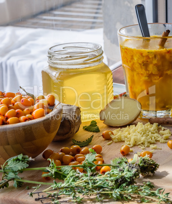 hot cocktail recipe with sea buckthorn and honey strengthens immune system