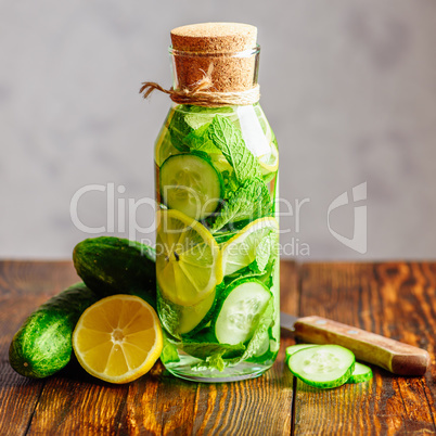 Drink with Lemon, Cucumber and Mint.