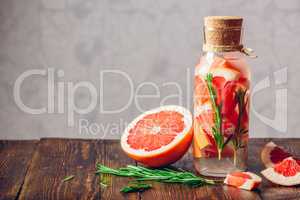 Detox Water with Grapefruit and Rosemary.