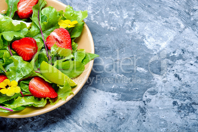 Summer salad with fruit