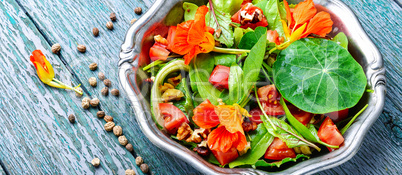 Salad with vegetables and nasturtium