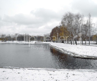 early melting snow