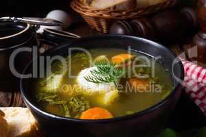 Rustikal Sorrel soup with potatoes and cream