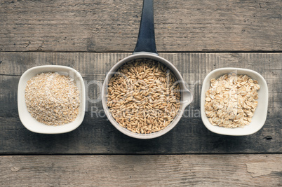 Organic oat grain, oat meal and oat bran