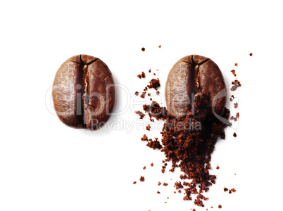 Grinding coffee bean