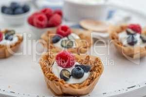 Granola Cups