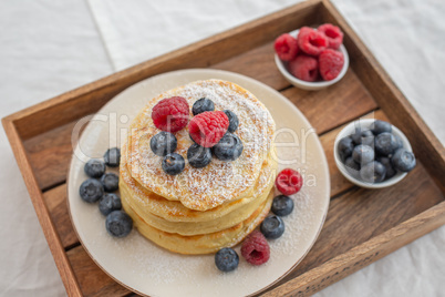 Pancakes mit Beeren