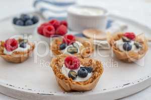 Granola Cups