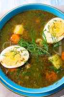 Sorrel soup with potatoes and egg