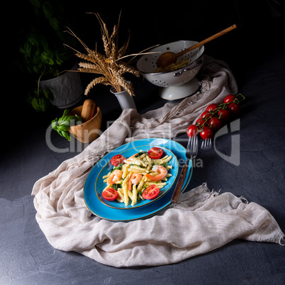 strozzapreti pasta with spinach and shrimp