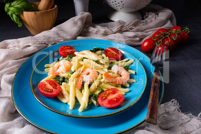 strozzapreti pasta with spinach and shrimp