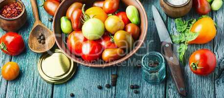 Pickling or canning tomatoes