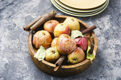 Red baked apples