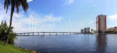 Edison Bridge over the Caloosahatchee River in Fort Myers