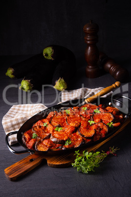 arni me melitzanes - stewed lamb with eggplant