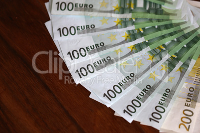 Euro / Various banknotes lie on the table