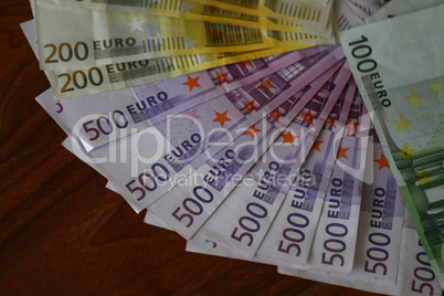 Euro / Various banknotes lie on the table