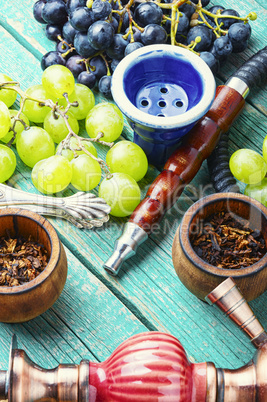 Hookah with grapes taste