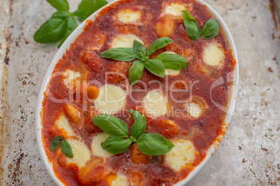 Überbackene Gnocchi mit Tomatensauce