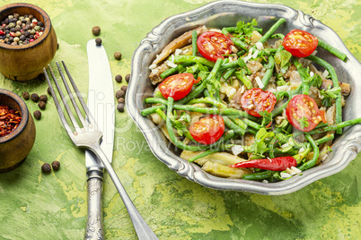 Salad with asparagus beans