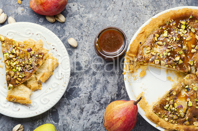 Autumn pie with pear