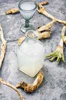 Alcoholic tincture on horseradish