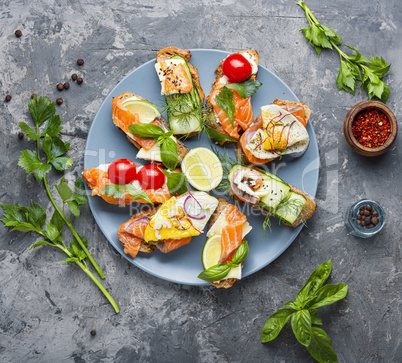 Assorted bruschetta with fish