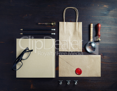 Blank stationery set