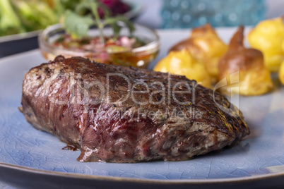 Steak mit Herzoginkartoffel