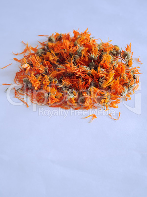 Valuable medicinal raw materials: dried calendula flowers