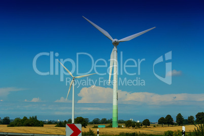 Wind turbines for renewable energies