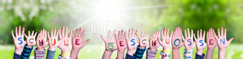 Children Hands Building Word Schule Geschlossen Mean School Closed, Grass Meadow